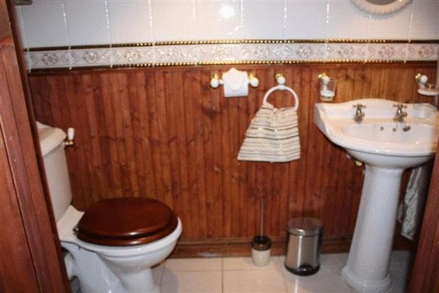 Robertsbridge Retreat At Cornhill Self Catering Apartments Kamer foto